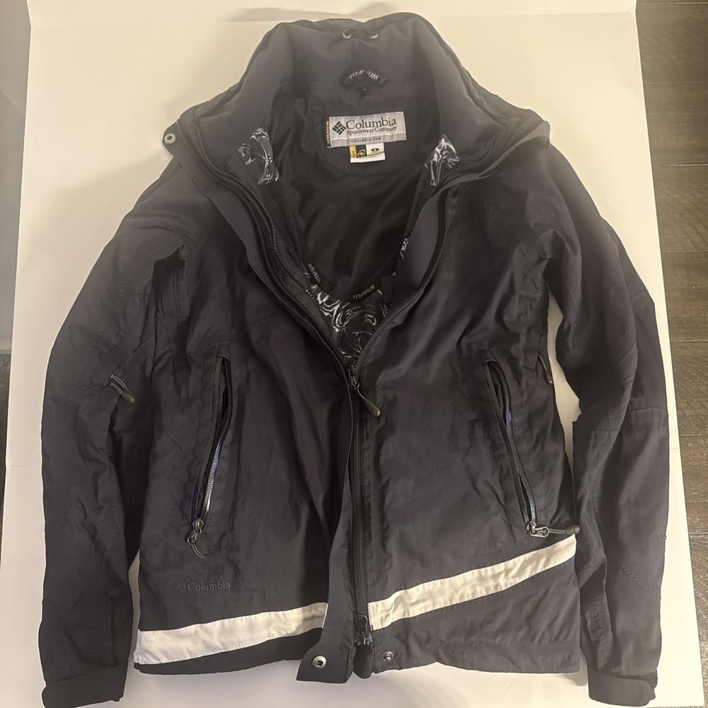 Columbia Titanium Interchange Omni-Shield Women's Jacket Size Small Black